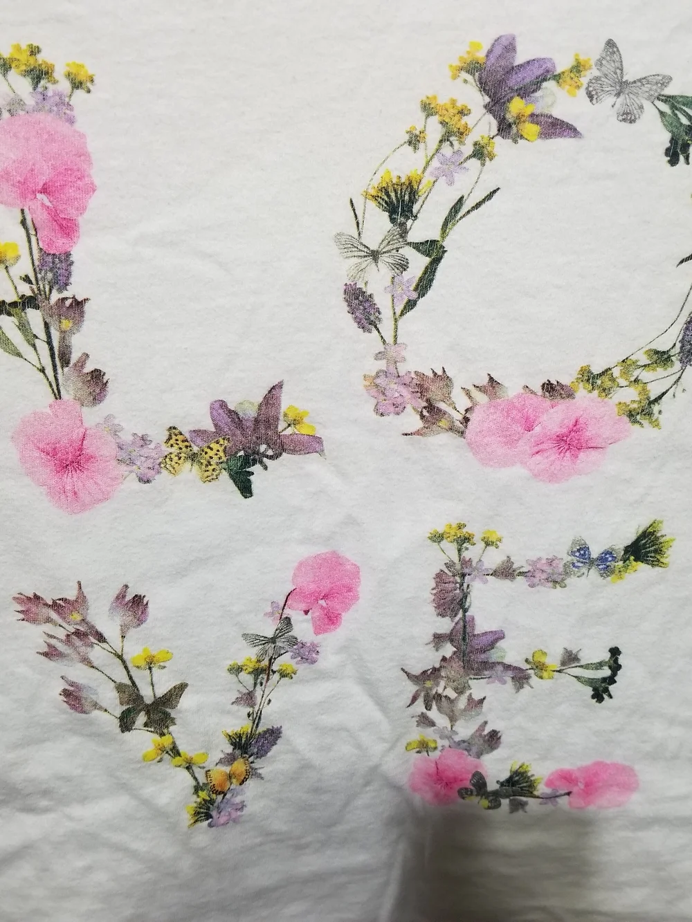Old Navy Kid's XL White Short-Sleeved Shirt With 